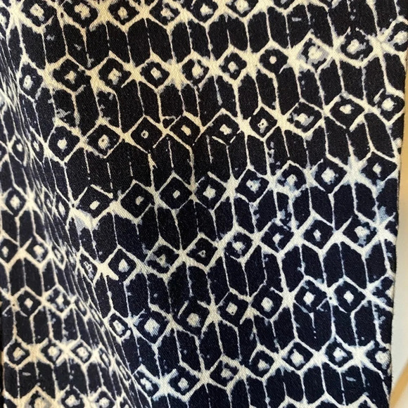 Pinkyotto Navy and White Stretch‎ Skinny Pants Size Medium - Picture 3 of 6